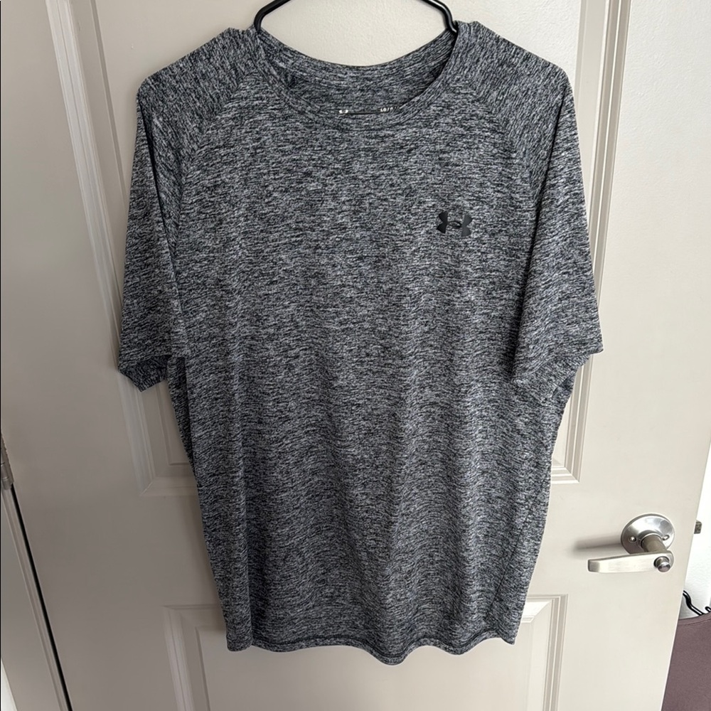Under Armour Men's Gray Tech Tee